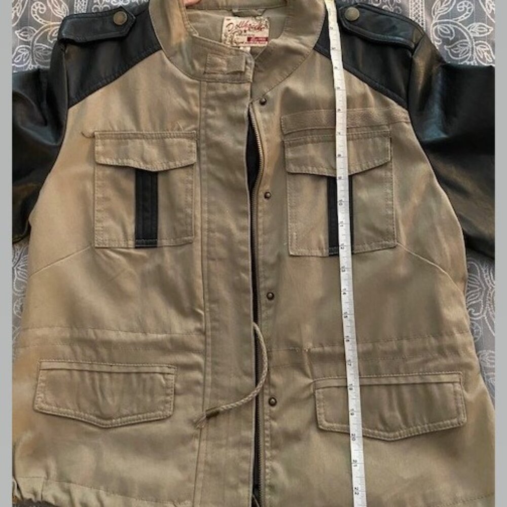 Two-Toned Black And Khaki Jacket - image 5